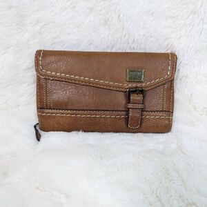 BOC Born Concepts Amherst Deluxe Wallet Vinyl Snap Closure Multi Pocket